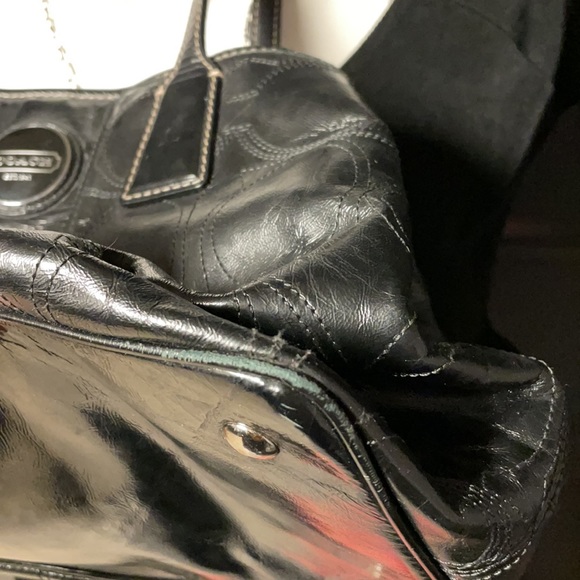 Coach Signature Stitched Patent Leather Logo Bag - Picture 11 of 17